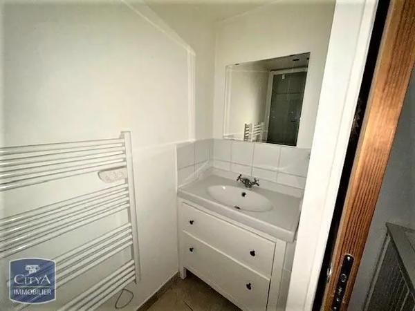 Appartement à louer 1 pièce 24.86m² Aix-en-Provence (13100)
