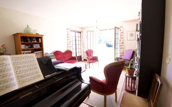 Maison à vendre    6 pièces •  Launaguet