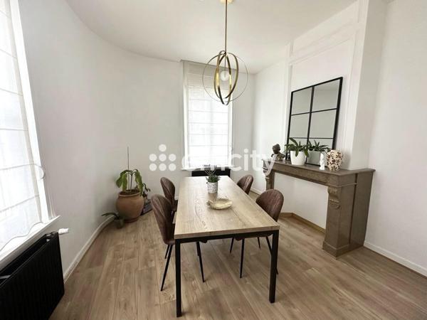 Maison
         4 pièces
        - 118 m² Exclusivité 199 000 € *