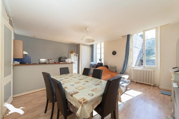 Immeuble à vendre |  Blaye |  250 m²