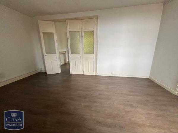 Appartement à louer 3 pièces 75.39m² Valenciennes (59300)