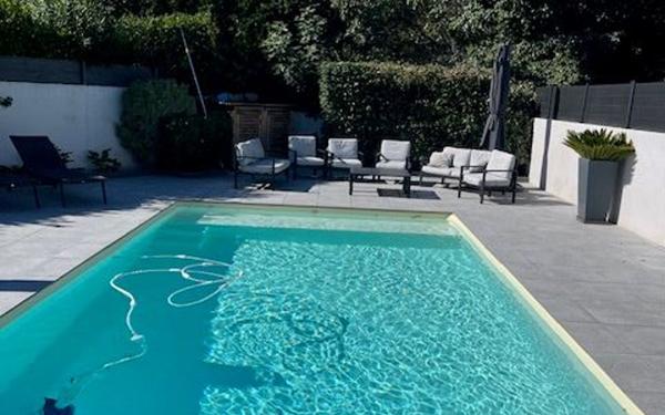 Maison à vendre    9 pièces • 240 m2 Montpellier