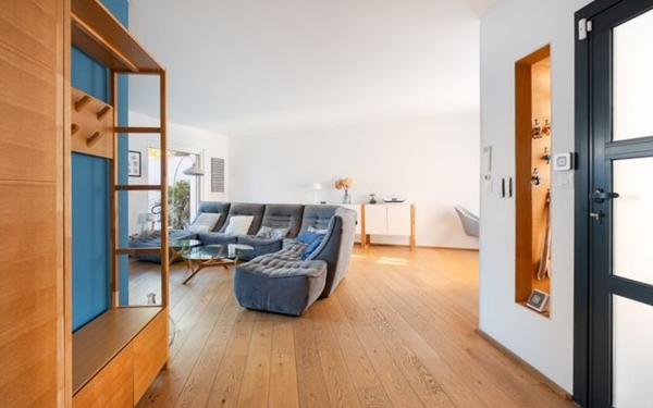 Maison à vendre    9 pièces • 240 m2 Montpellier