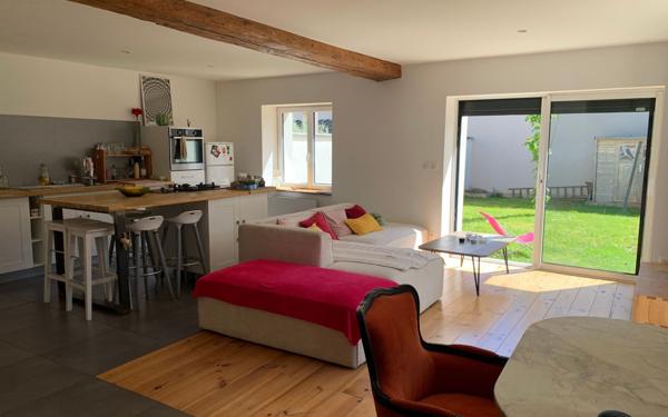 Maison à vendre    4 pièces • 97,63 m2 Montanay