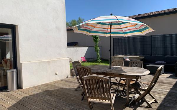 Maison à vendre    4 pièces • 97,63 m2 Montanay