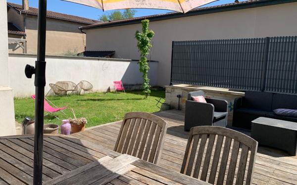 Maison à vendre    4 pièces • 97,63 m2 Montanay