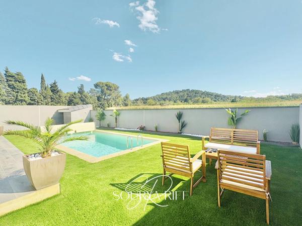 Maison familiale avec piscine proche de Carcassonne d'environ 132M2