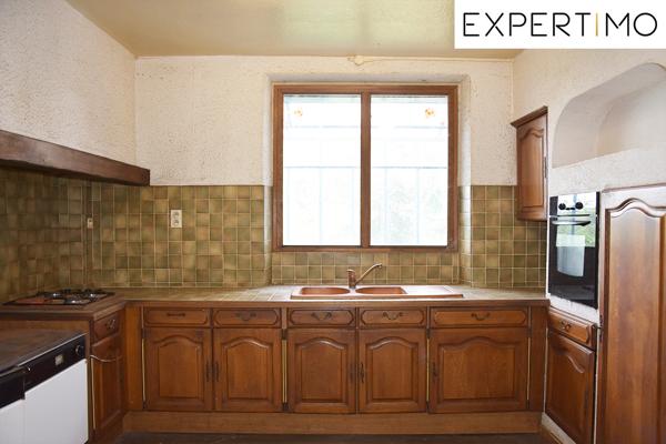 Teilhet (63560) Teilhet, maison de 230 m² sur terrain de 3923 m²