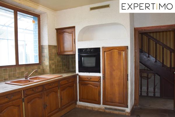 Teilhet (63560) Teilhet, maison de 230 m² sur terrain de 3923 m²