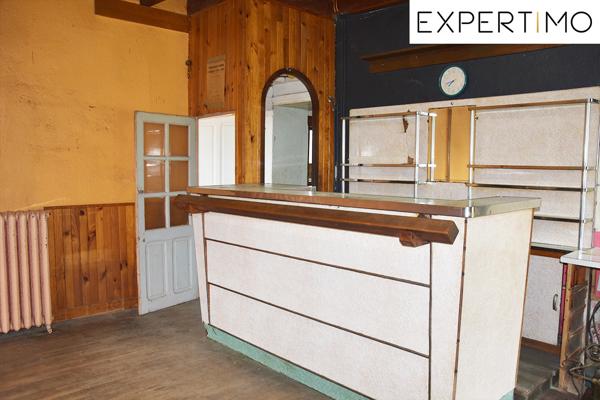 Teilhet (63560) Teilhet, maison de 230 m² sur terrain de 3923 m²