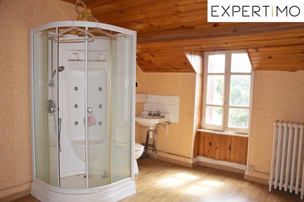 Teilhet (63560) Teilhet, maison de 230 m² sur terrain de 3923 m²