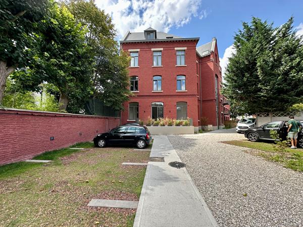 Lille Vauban/Cormontaigne, splendide Appartement de 97,27 m², 3 chambres, terrasse, parking Lille Lille Vauban/Cormontaigne, splendide Appartement de 97,27 m², 3 chambres, terrasse, parking Lille