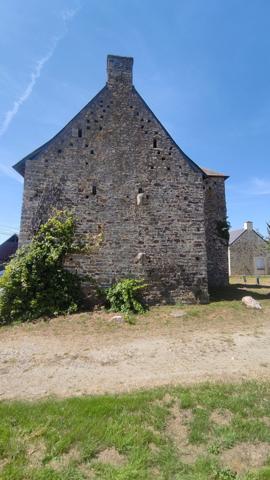 Ancienne - 3 pièces - 90 m²