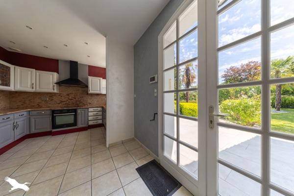 Maison à vendre |  Les Clouzeaux |  10 pièces | 285 m²