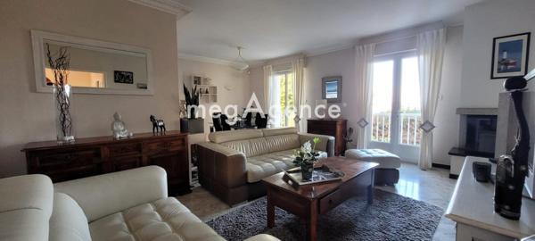 Maison à CANCALE, 35260 - 6 pièces 168m²