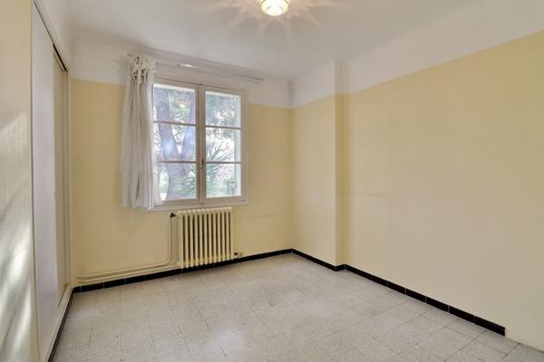 Chateau gombert (13013) Maison en 2 appartements 147m2, terrasse et terrain 510m2 piscinable au cœur de Château-Gombert