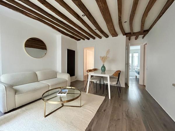 Location appartement Paris 01 - 3 pièce(s) - 51 m² - 2 350 €/mois