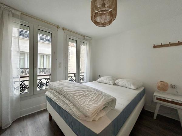 Location appartement Paris 01 - 3 pièce(s) - 51 m² - 2 350 €/mois