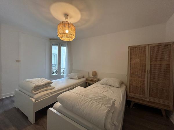 Location appartement Paris 01 - 3 pièce(s) - 51 m² - 2 350 €/mois
