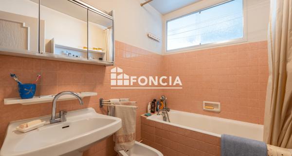 À vendre Appartement 3 pièces 91 m² - Chatou 78400
