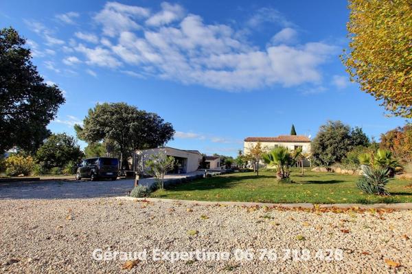 Aix-en-Provence (13090) Magnifique propriété avec vue imprenable – À 20 min à l’ouest d’Aix-en-Provence