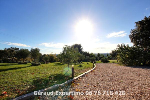 Aix-en-Provence (13090) Magnifique propriété avec vue imprenable – À 20 min à l’ouest d’Aix-en-Provence