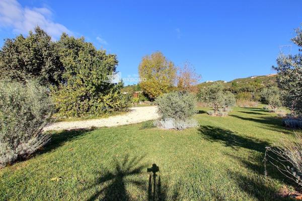 Aix-en-Provence (13090) Magnifique propriété avec vue imprenable – À 20 min à l’ouest d’Aix-en-Provence