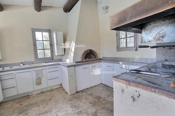 Aix-en-Provence (13090) Magnifique propriété avec vue imprenable – À 20 min à l’ouest d’Aix-en-Provence