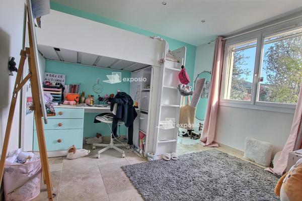 Aix-en-Provence (13090) Magnifique propriété avec vue imprenable – À 20 min à l’ouest d’Aix-en-Provence