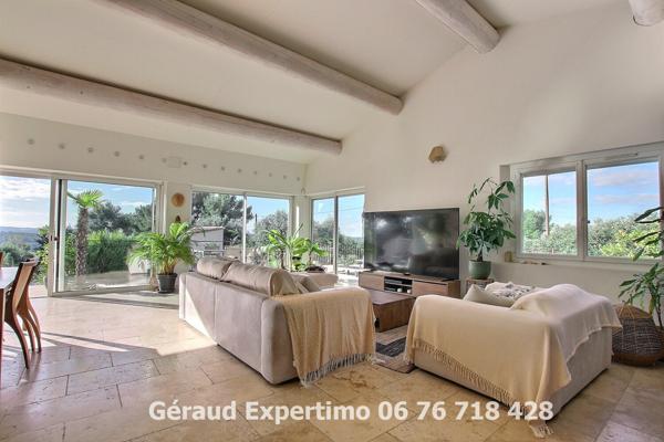 Aix-en-Provence (13090) Magnifique propriété avec vue imprenable – À 20 min à l’ouest d’Aix-en-Provence