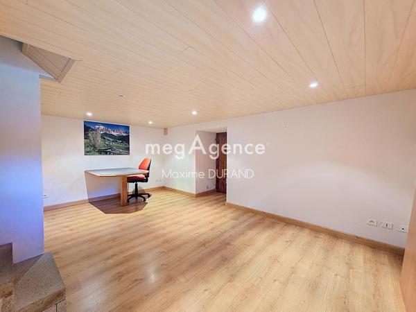 Maison à MORTAGNE-SUR-SEVRE, 85290 - 8 pièces 166m²