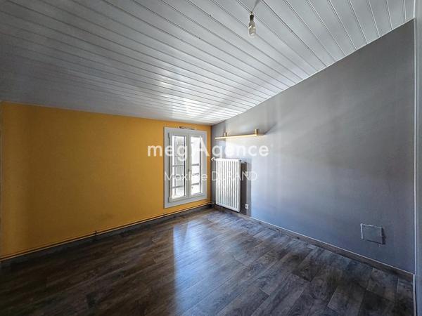 Maison à MORTAGNE-SUR-SEVRE, 85290 - 8 pièces 166m²