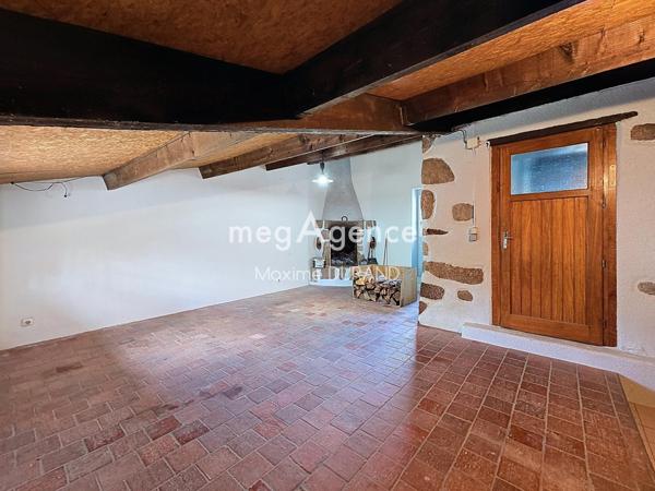 Maison à MORTAGNE-SUR-SEVRE, 85290 - 8 pièces 166m²