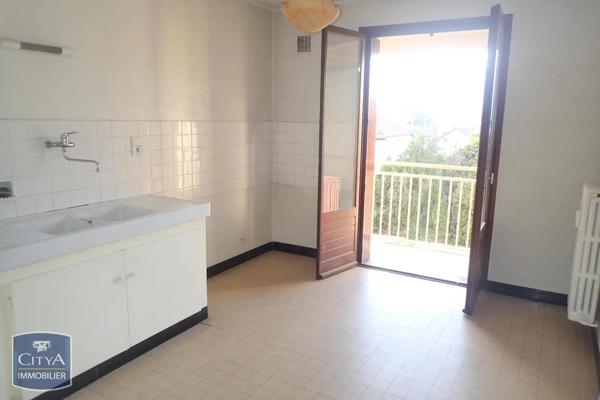 Appartement à louer 2 pièces 51.05m² Chambéry (73000)