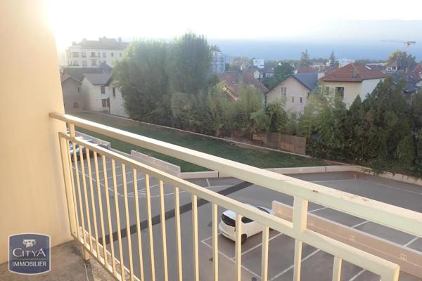 Appartement à louer 2 pièces 51.05m² Chambéry (73000)