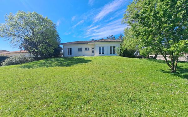 Maison à vendre    5 pièces • 150 m2 Saujon