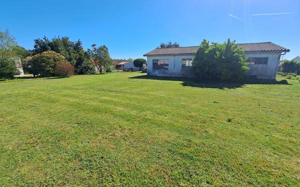 Maison à vendre    5 pièces • 150 m2 Saujon