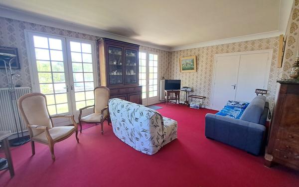 Maison à vendre    5 pièces • 150 m2 Saujon