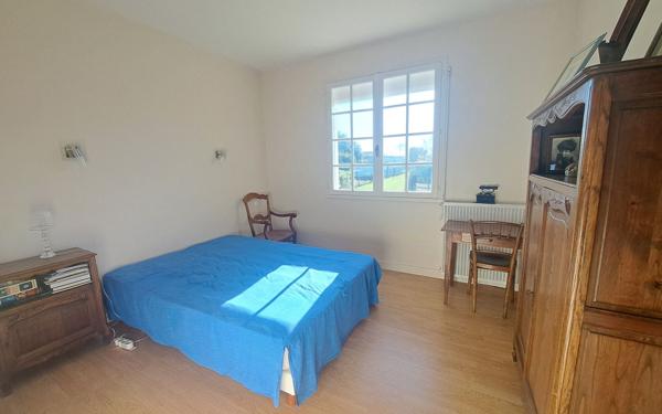 Maison à vendre    5 pièces • 150 m2 Saujon