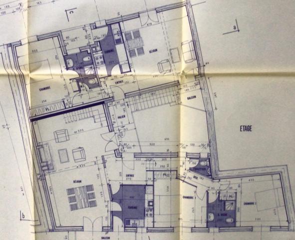 Lots de deux appartements centre Castillonnès.