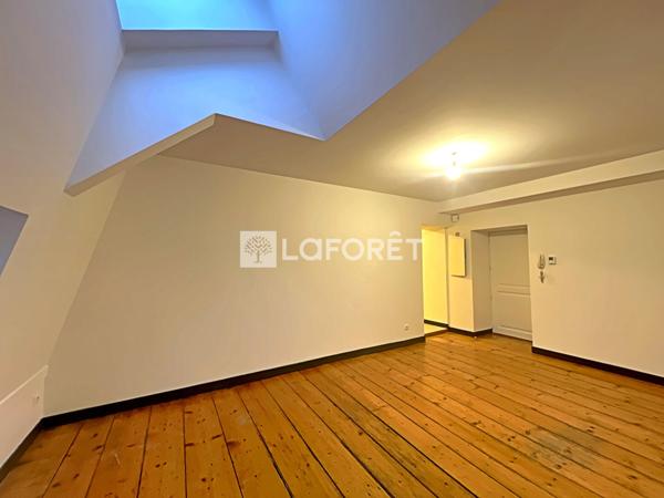 Location appartement Saint-Amour - 2 pièce(s) - 40 m² - 375 €/mois