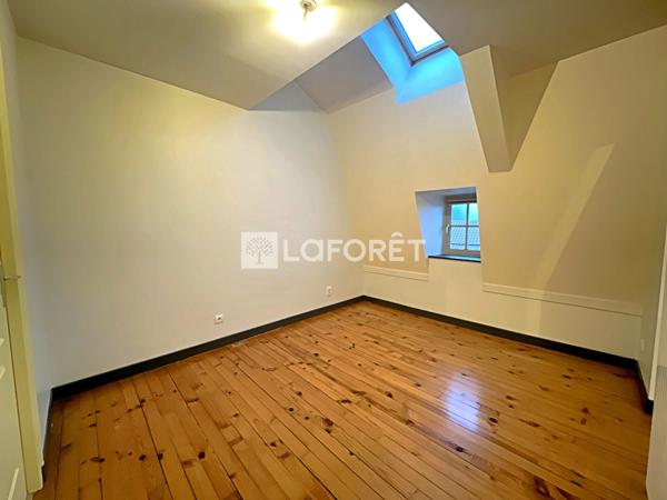 Location appartement Saint-Amour - 2 pièce(s) - 40 m² - 375 €/mois