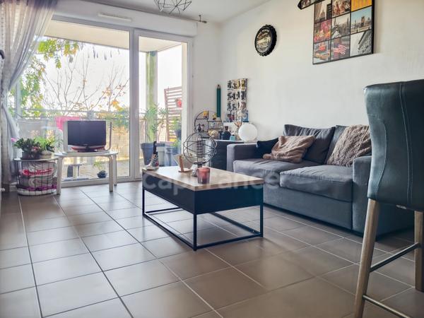 Appartement T2 avec grand balcon et garage