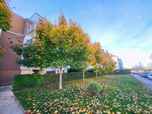 Appartement T2 avec grand balcon et garage