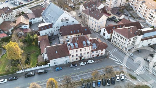 Appartement T5 à vendre  5 pièces - 100,65 m2 PONTARLIER - 25