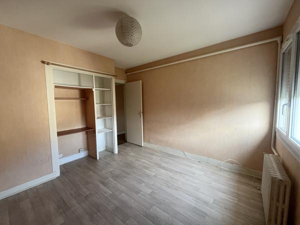 Appartement T3 d’environ 73 m² avec garage et parking – Confort et fonctionnalité au rendez-vous !
