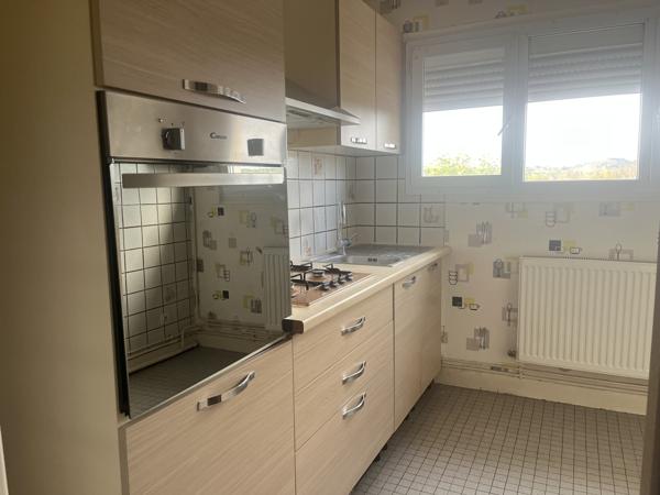 Appartement T3 d’environ 73 m² avec garage et parking – Confort et fonctionnalité au rendez-vous !