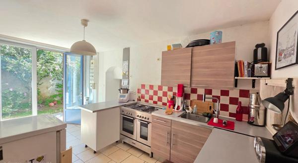 Beaux volumes - 7 pièces - 4chambres - jardin