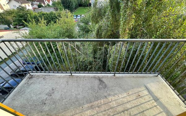 Appartement à vendre    1 pièce • 24,63 m2 Bondy