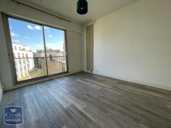 Appartement à louer 1 pièce 24.19m² Blois (41000)